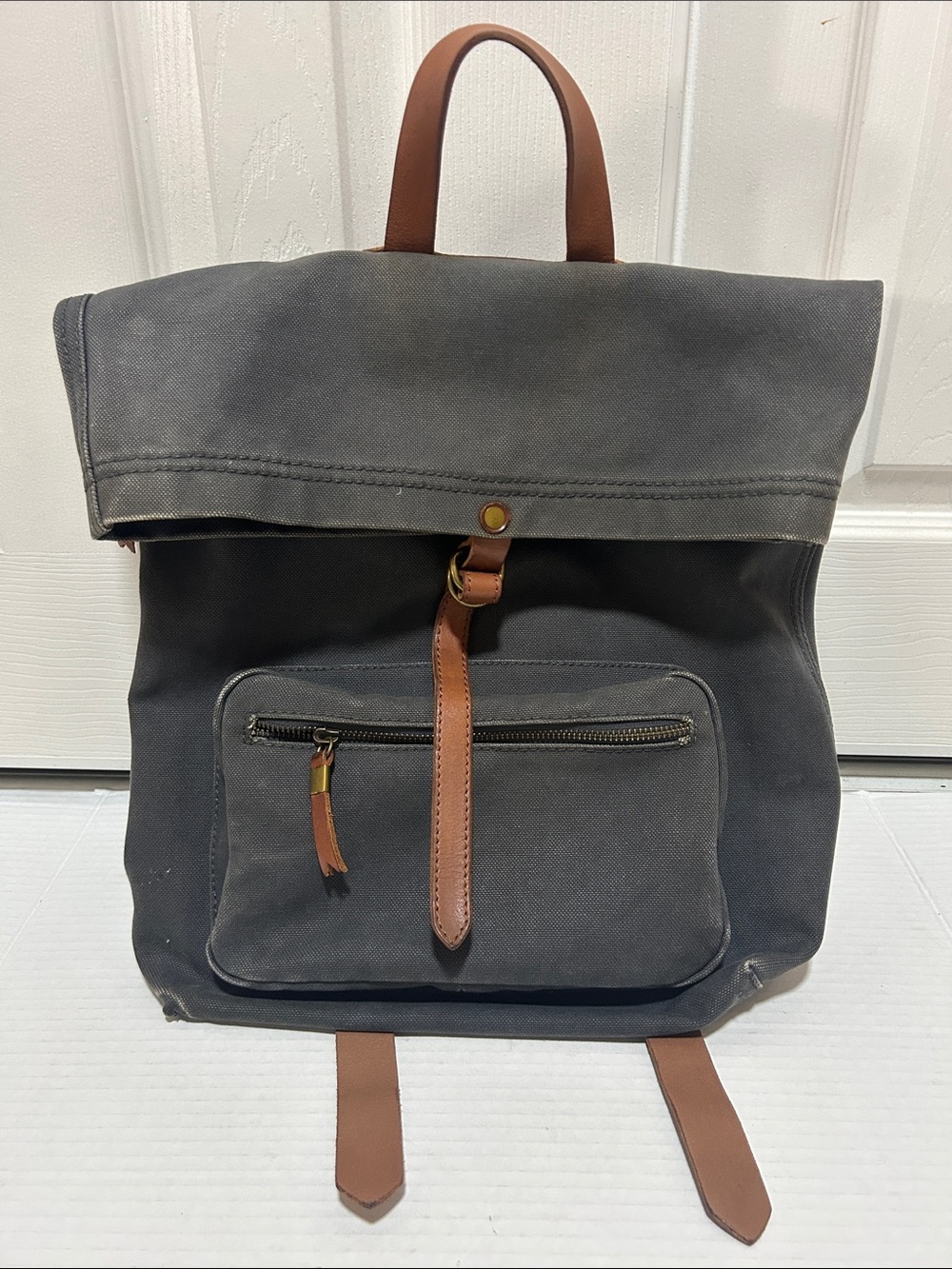 Madewell Canvas Foldover Backpack - Picture 2 of 12